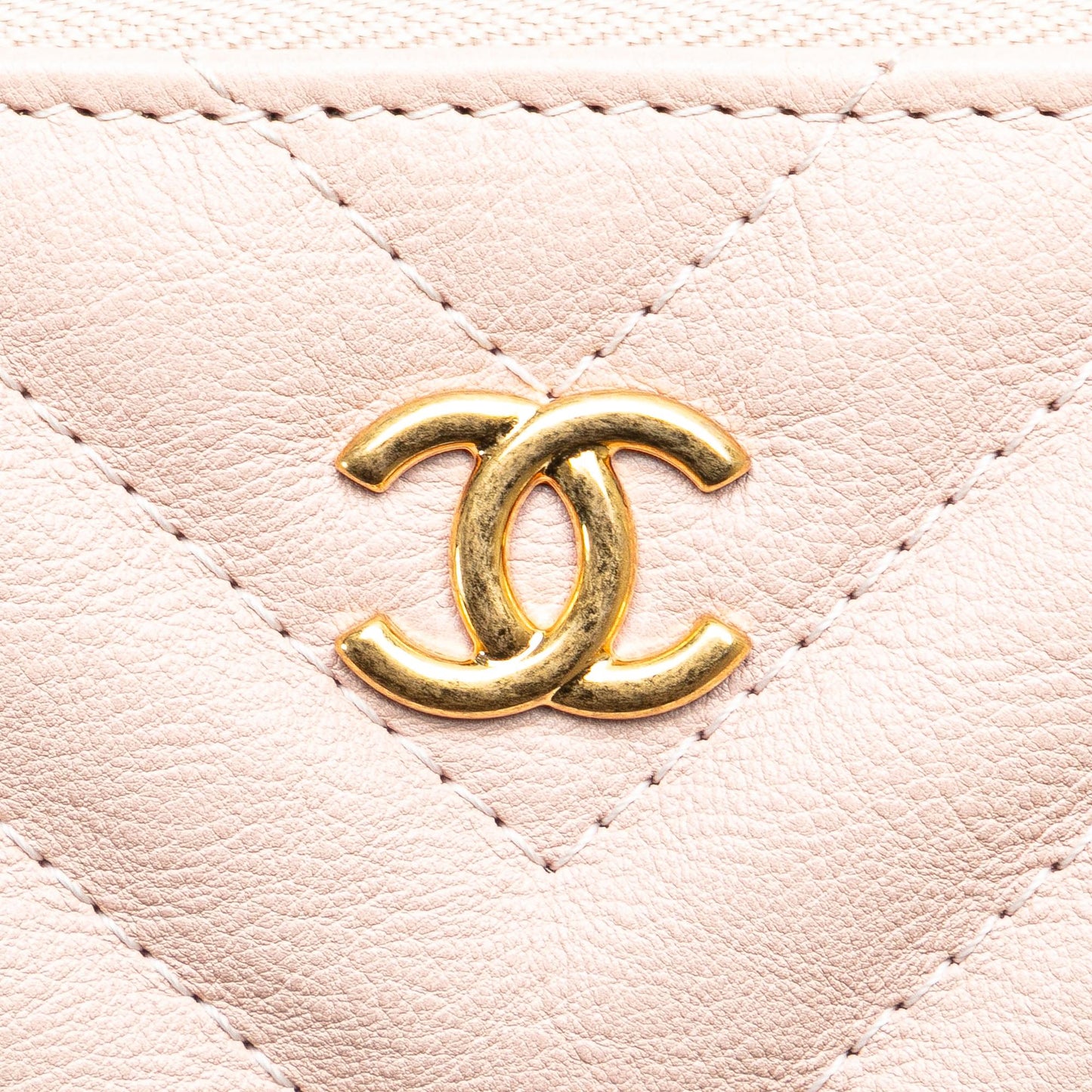 Chanel Medium CC Chevron Caviar O Case Clutch