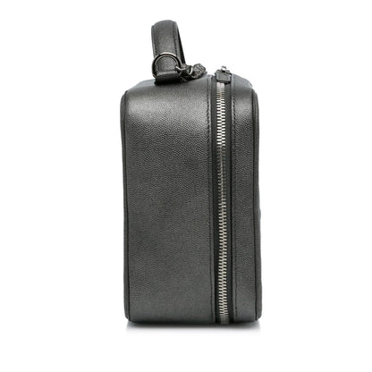 Chanel Medium CC Filigree Caviar Vanity Case (SHG-JLPrCU)