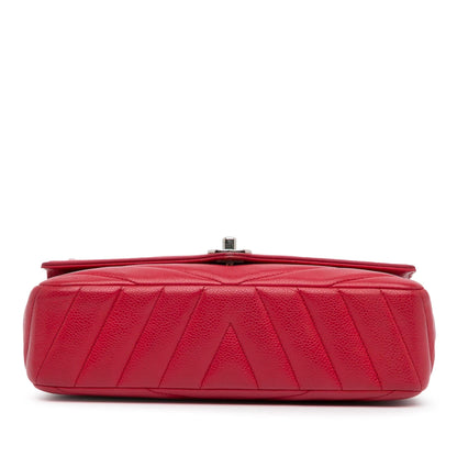 Chanel Medium Caviar Chevron Data Center Envelope Flap (SHG-PZy6WX)