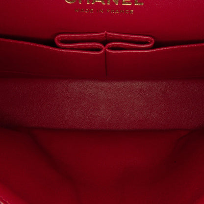 Chanel Medium Classic Lambskin Double Flap (SHG-6UdiQp)