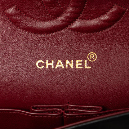 Chanel Medium Classic Lambskin Double Flap (SHG-9q5wHq)