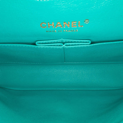 Chanel Medium Classic Lambskin Double Flap (SHG-7Ji2lw)