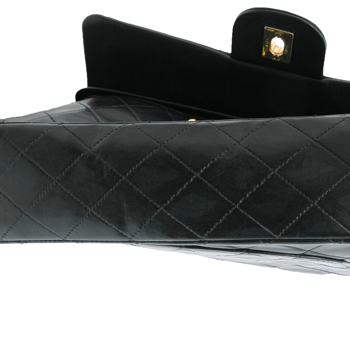 Chanel Medium Classic Lambskin Double Flap (SHG-gDhpB9)