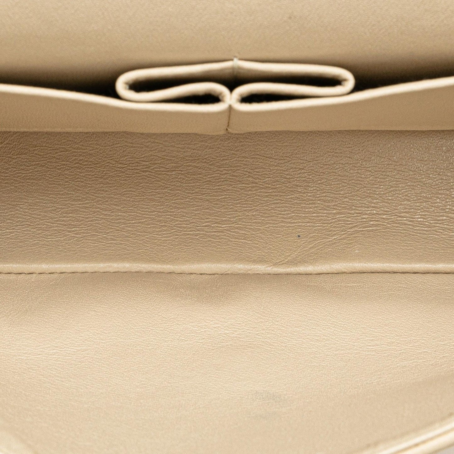 Chanel Medium Classic Lambskin Double Flap (SHG-co68b9)