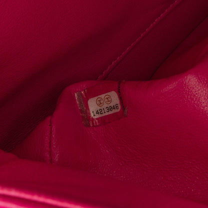 Chanel Medium Classic Patent Double Flap (SHG-xhnq49)