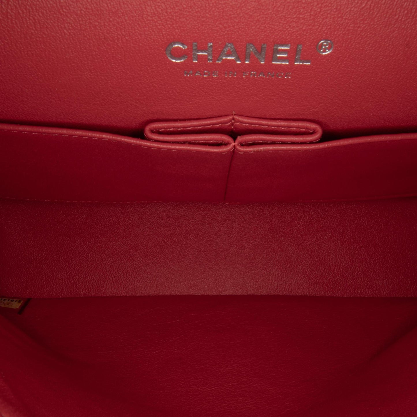 Chanel Medium Classic Patent Double Flap (SHG-GlJ0xg)