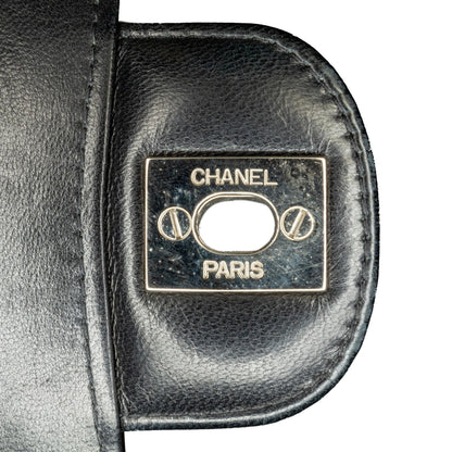 Chanel Medium Classic Patent Double Flap (SHG-YMfskG)