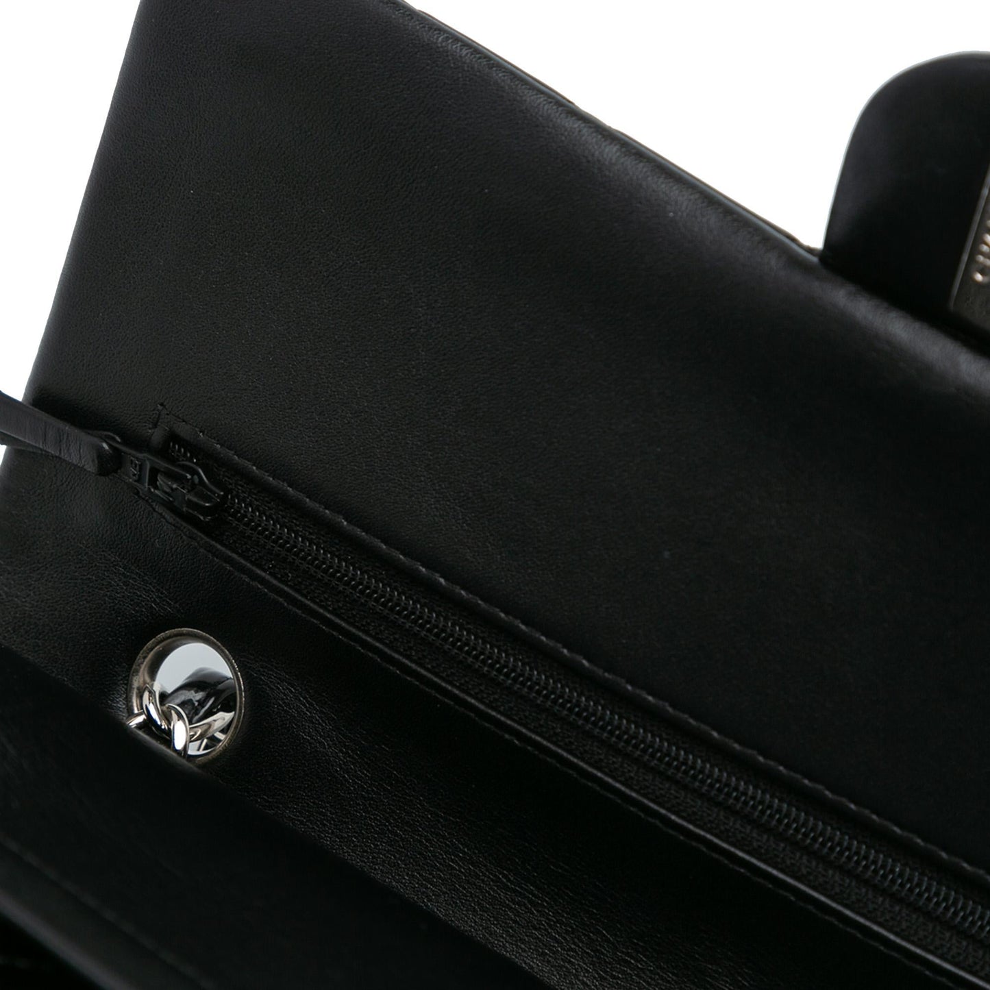 Chanel Medium Classic Patent Double Flap (SHG-dlmOm2)