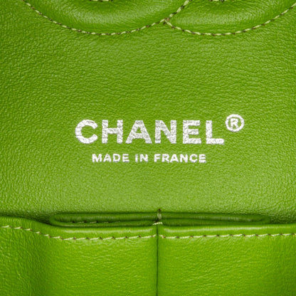 Chanel Medium Classic Velvet Double Flap (SHG-HaMEdW)