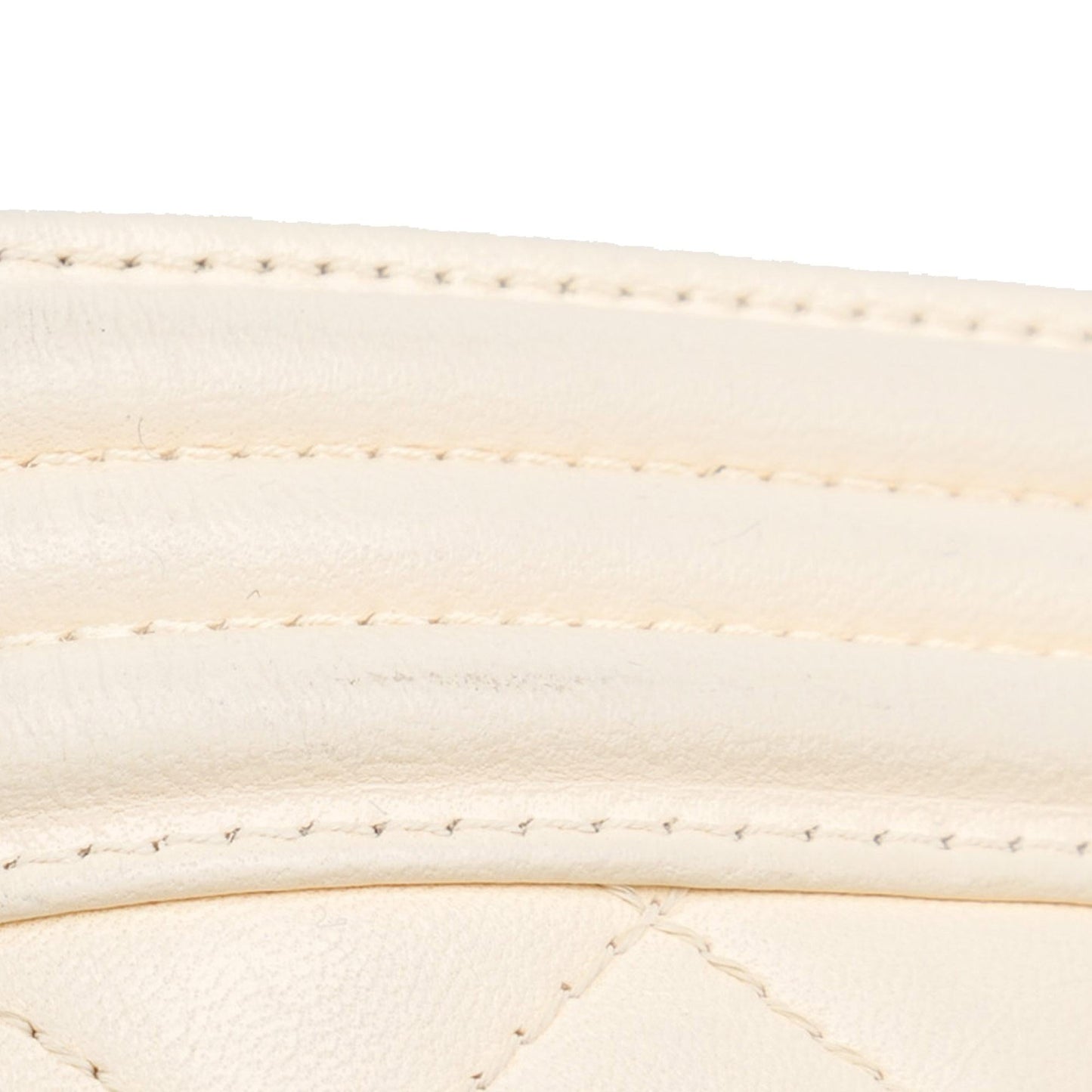 Chanel Medium Lambskin Boy Flap (SHG-RSLYkH)