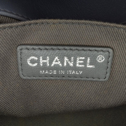 Chanel Medium Lambskin Boy Flap (SHG-EJte0o)