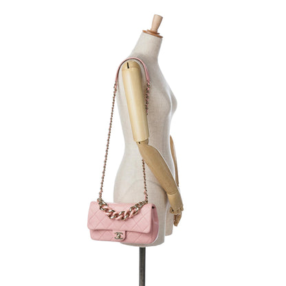 Chanel Medium Lambskin Elegant Chain Single Flap (SHG-QrQefy)