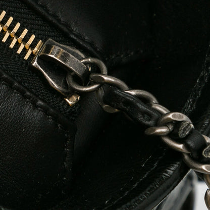 Chanel Medium Lambskin Gabrielle Crossbody (SHG-D85tG6)