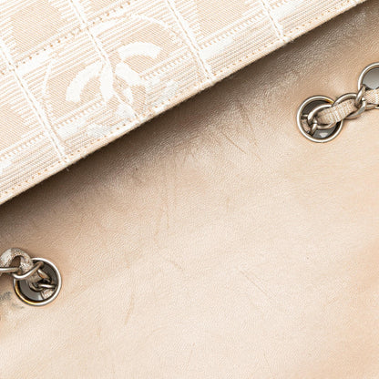 Chanel Medium New Travel Line Classic Single Flap (SHG-cuFSag)