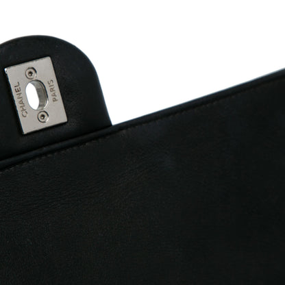 Chanel Medium Patent Coco Shine Flap (SHG-jeEdZZ)