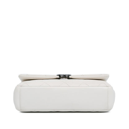 Chanel Medium Quilted Caviar My Everything Flap (SHG-s1Beqb)