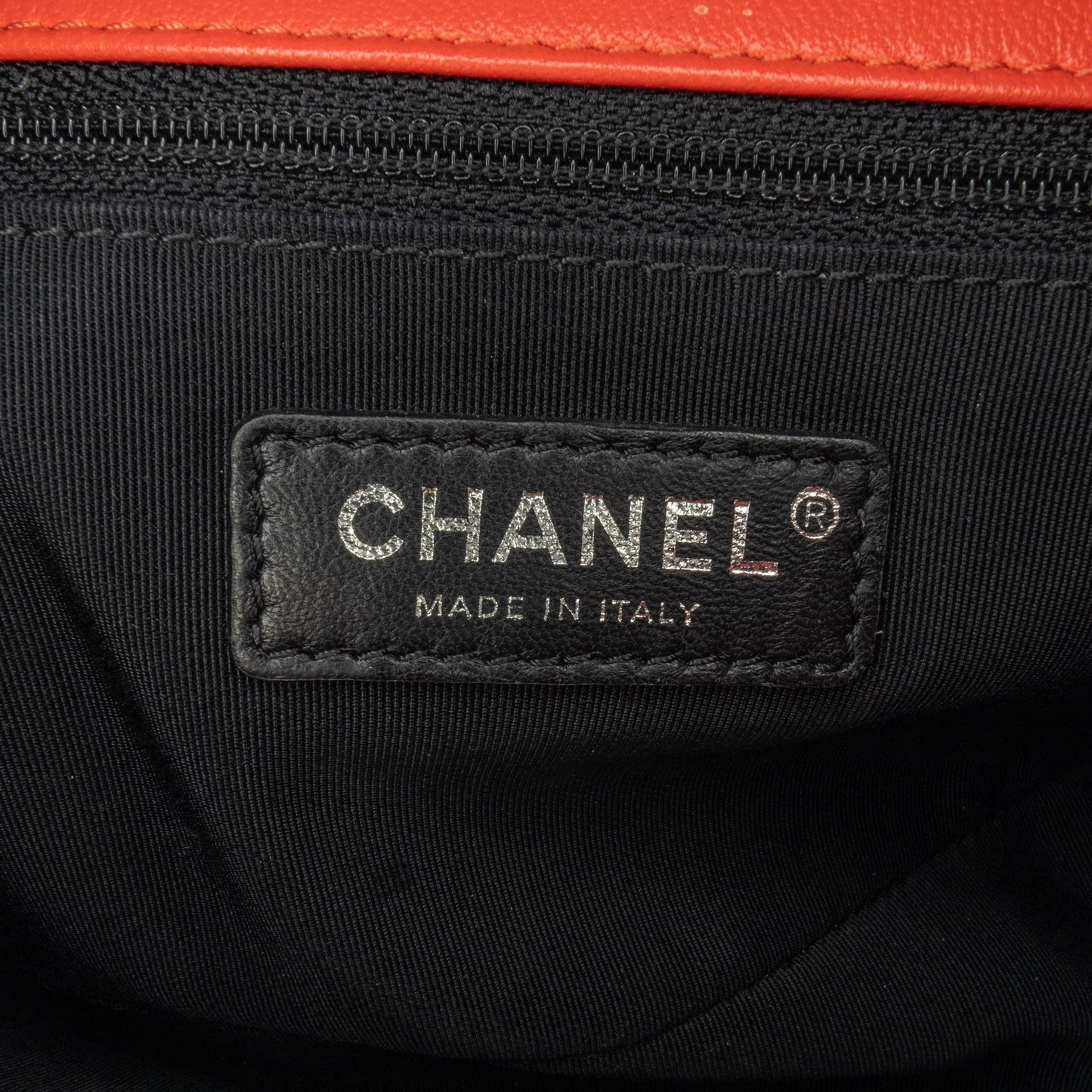 Chanel Medium Quilted Lambskin Cuba Color Flap (SHG-lYmqHQ)