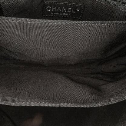 Chanel Medium Quilted Lambskin Grosgrain Two Tone Flap (SHG-IGkksY)