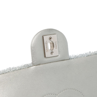 Chanel Medium Quilted Lurex Ground Control Pluto Glitter Flap (SHG-oj7q7D)