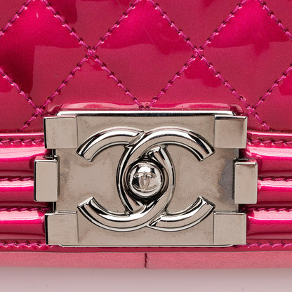Chanel Metallic Patent Leather New Medium Boy Bag (SHF-fZ0kp0)