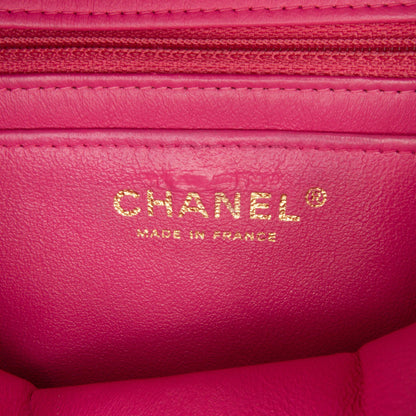Chanel Mini Chevron Quilted Lambskin Rectangular Flap (SHG-nY0kHq)