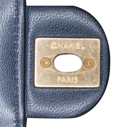 Chanel Mini Chic Pearls Crossbody (SHG-rcMm8Z)