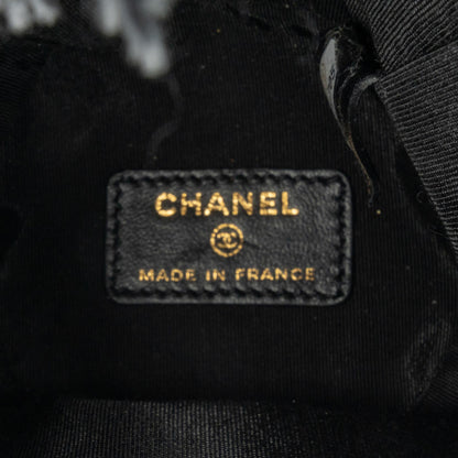 Chanel Mini Denim Mood Bucket with Chain (SHG-B4ElfD)