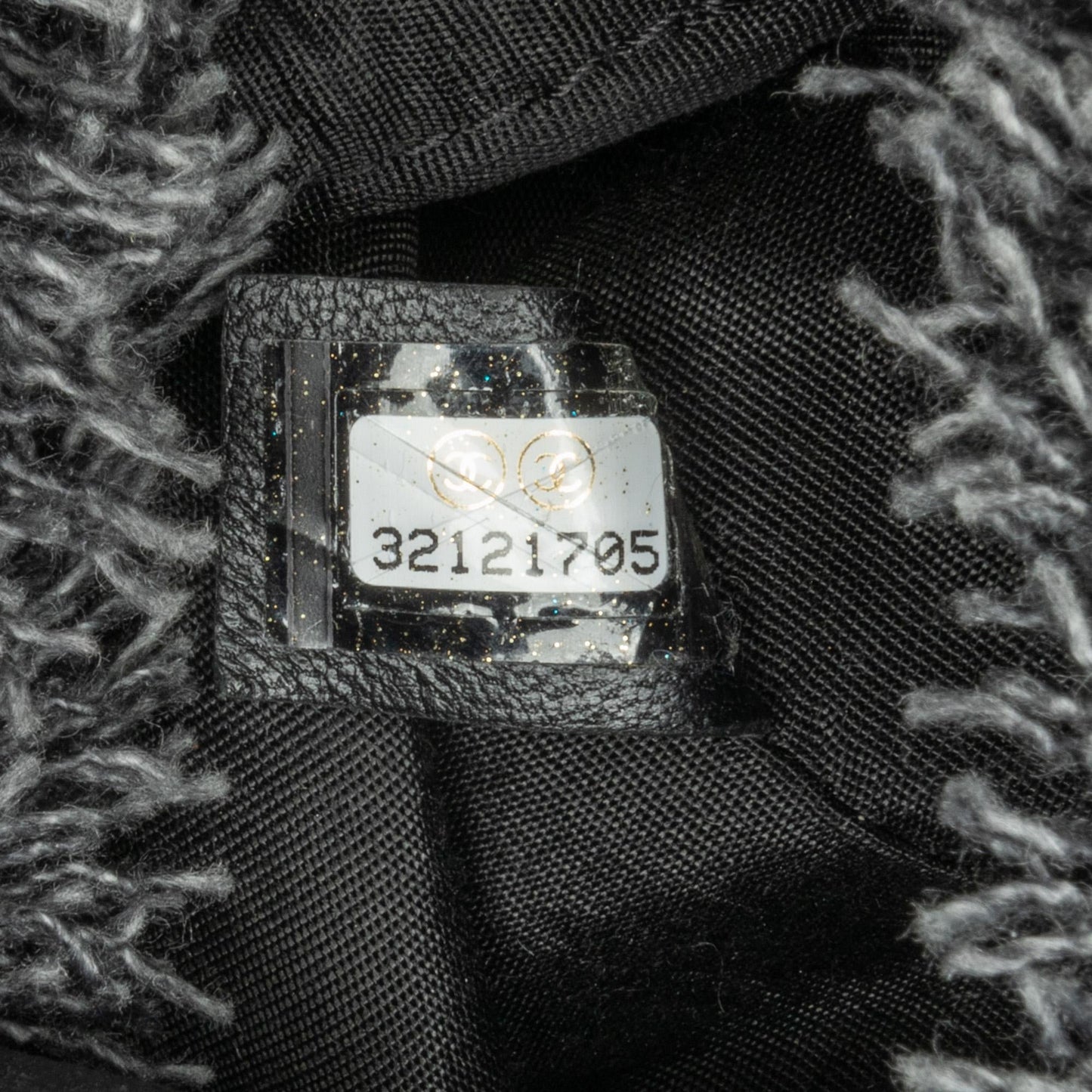 Chanel Mini Denim Mood Bucket with Chain (SHG-B4ElfD)