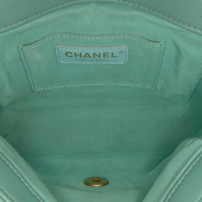 Chanel Mini Lambskin In The Loop Flap (SHG-YZnOKG)