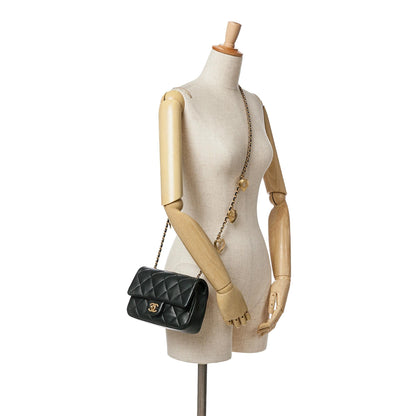 Chanel Mini Quilted Lambskin Heart Charms Flap (SHG-8hWUGQ)