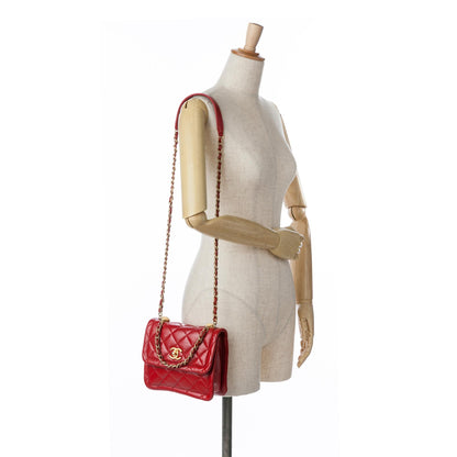 Chanel Mini Quilted Lambskin Soft Square Flap (SHG-mDuPZD)