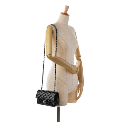 Chanel Mini Rectangular Classic Patent Single Flap (SHG-fnfHQ4)