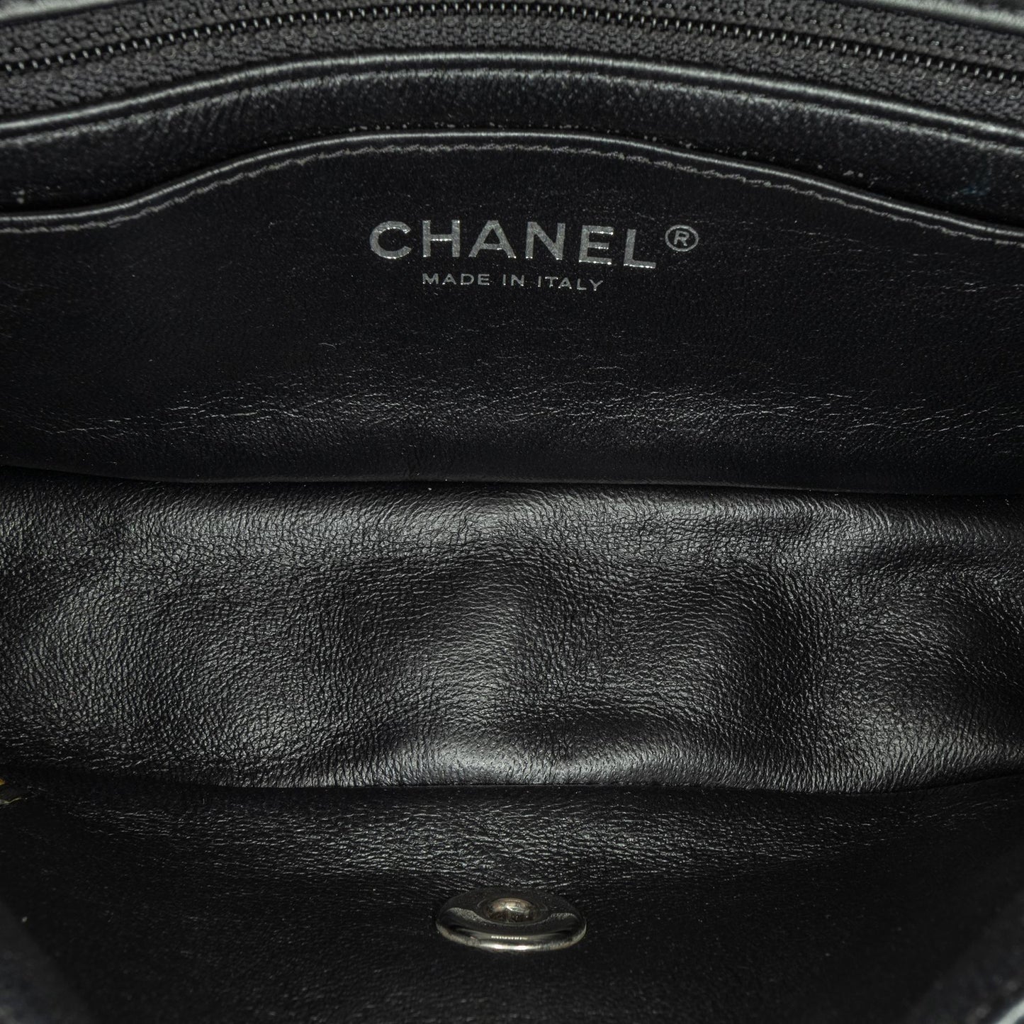 Chanel Mini Rectangular Classic Patent Single Flap (SHG-0ku6lp)