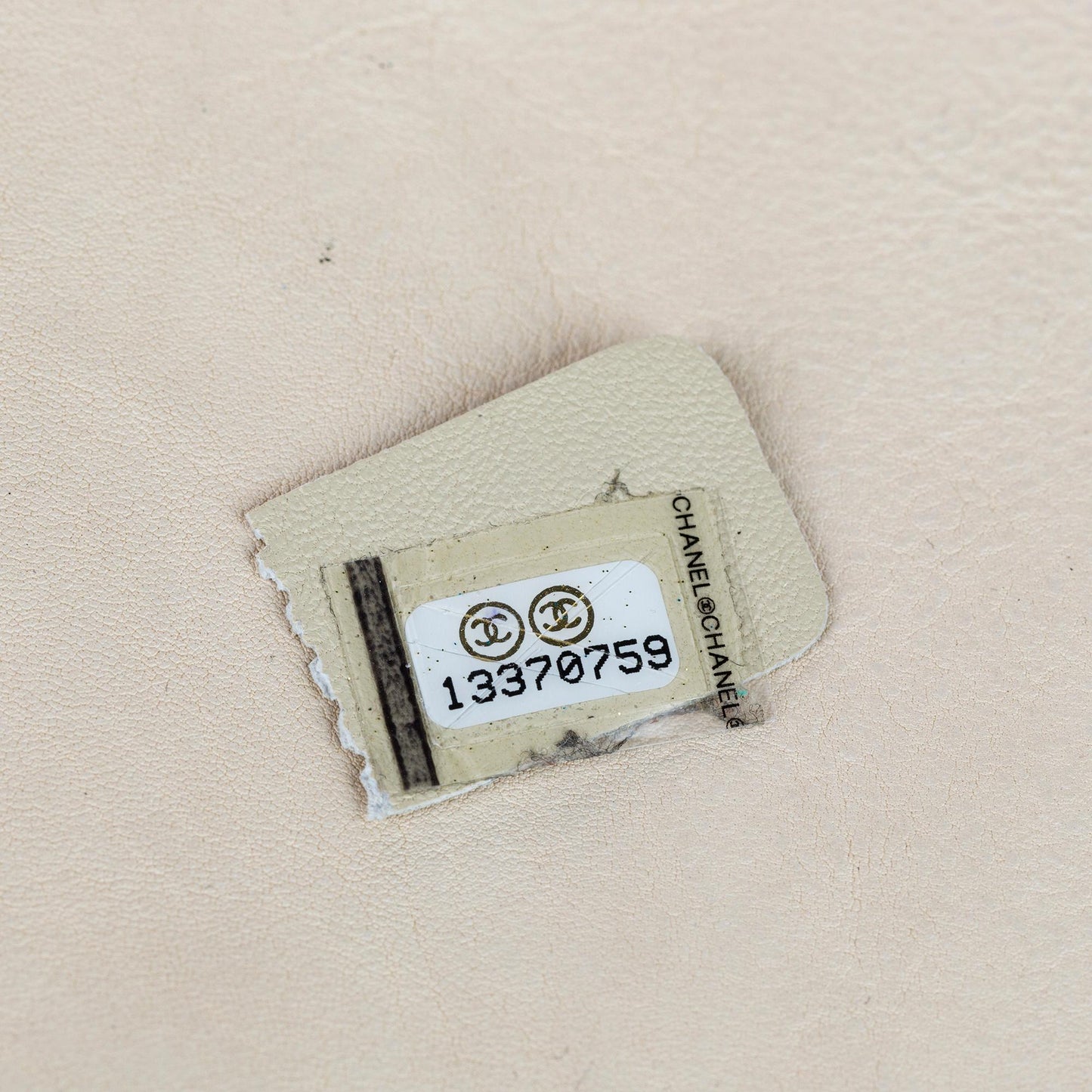 Chanel Natural Beauty Split Pocket (SHG-RQcWTD)