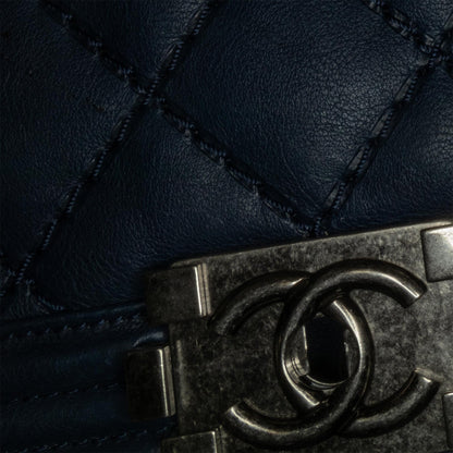 Chanel New Medium Calfskin Double Stitch Boy Flap (SHG-LubuFw)