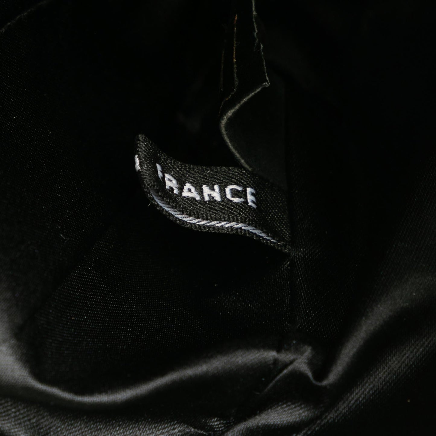 Chanel New Travel Line East West Flap (SHG-WQvcO7)