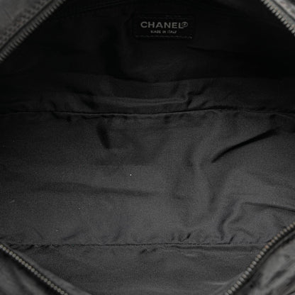 Chanel New Travel Line Handbag (SHG-5Xs4Yy)