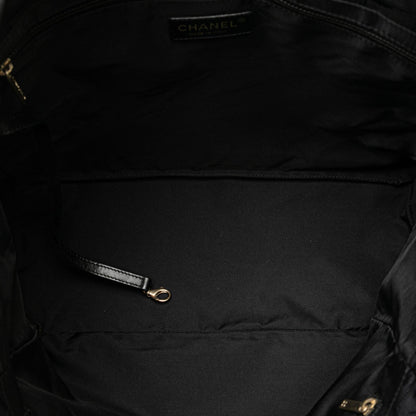 Chanel New Travel Line Tote (SHG-f4JPxt)