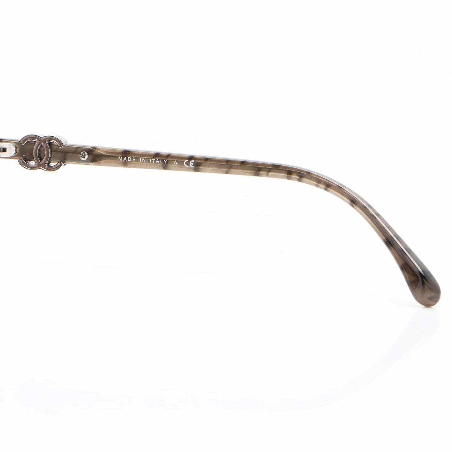 Chanel CC Oversized Butterfly Sunglasses (SHF-qTnK0U)