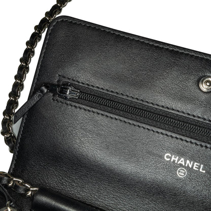 Chanel Patent Camellia Wallet On Chain (SHG-s5zcX3)