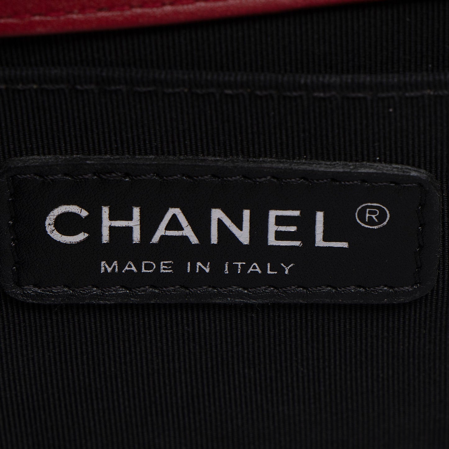 Chanel Patent Leather Plexiglass Old Medium Boy Bag (SHF-yQ51Dn)