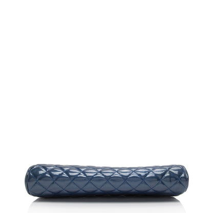 Chanel Patent Leather Timeless Clutch (SHF-UYzBin)