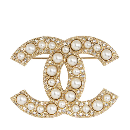 Chanel Pearl CC Brooch (SHF-KY02qw)