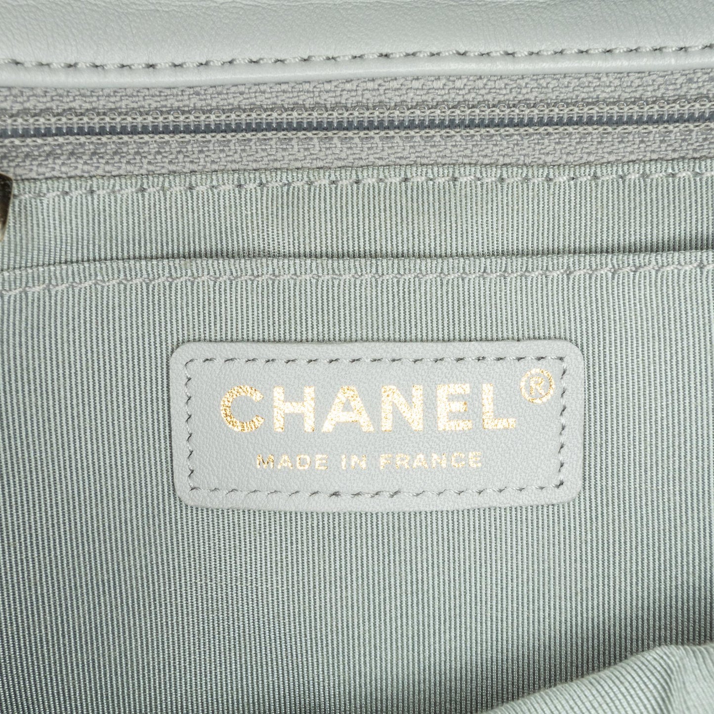 Chanel Quilted Calfskin Bolero de Chanel Flap