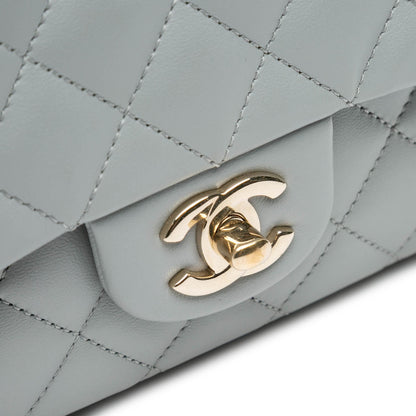 Chanel Quilted Calfskin Bolero de Chanel Flap