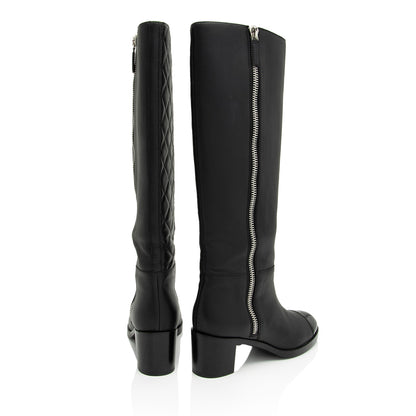 Chanel Quilted Calfskin Patent Leather Cap Toe Logo Boots - Size 7 / 37 (SHF-1bljRC)