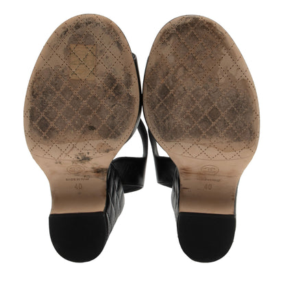 Chanel Quilted Leather CC T-Strap Wedge Sandals - Size 10 / 40 (SHF-exqcVO)