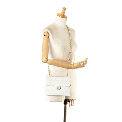 Chanel Square Classic Quilted Lambskin Flap (SHG-iqwoWK)