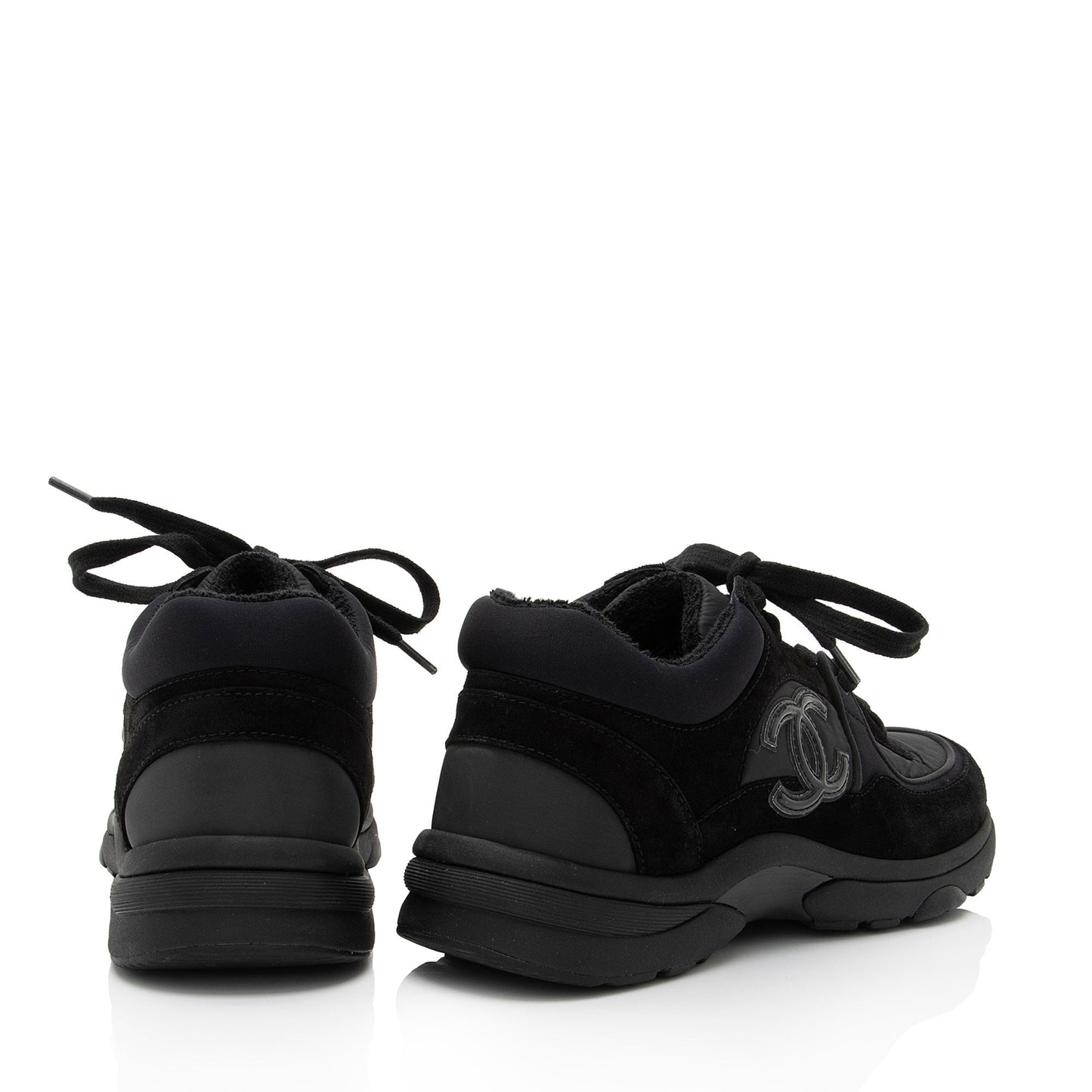 Chanel Suede Calfskin CC Sneakers - Size 7.5 / 37.5 (SHF-PJYB9I)