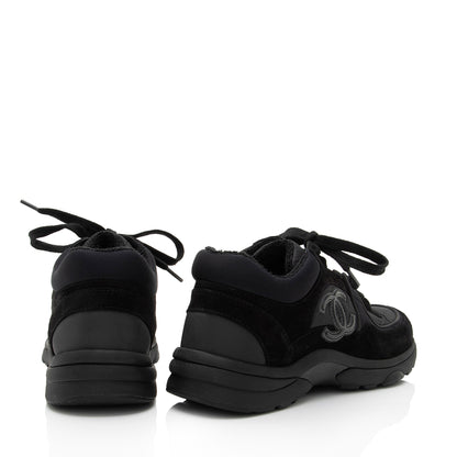 Chanel Suede Calfskin CC Sneakers - Size 7.5 / 37.5 (SHF-PJYB9I)